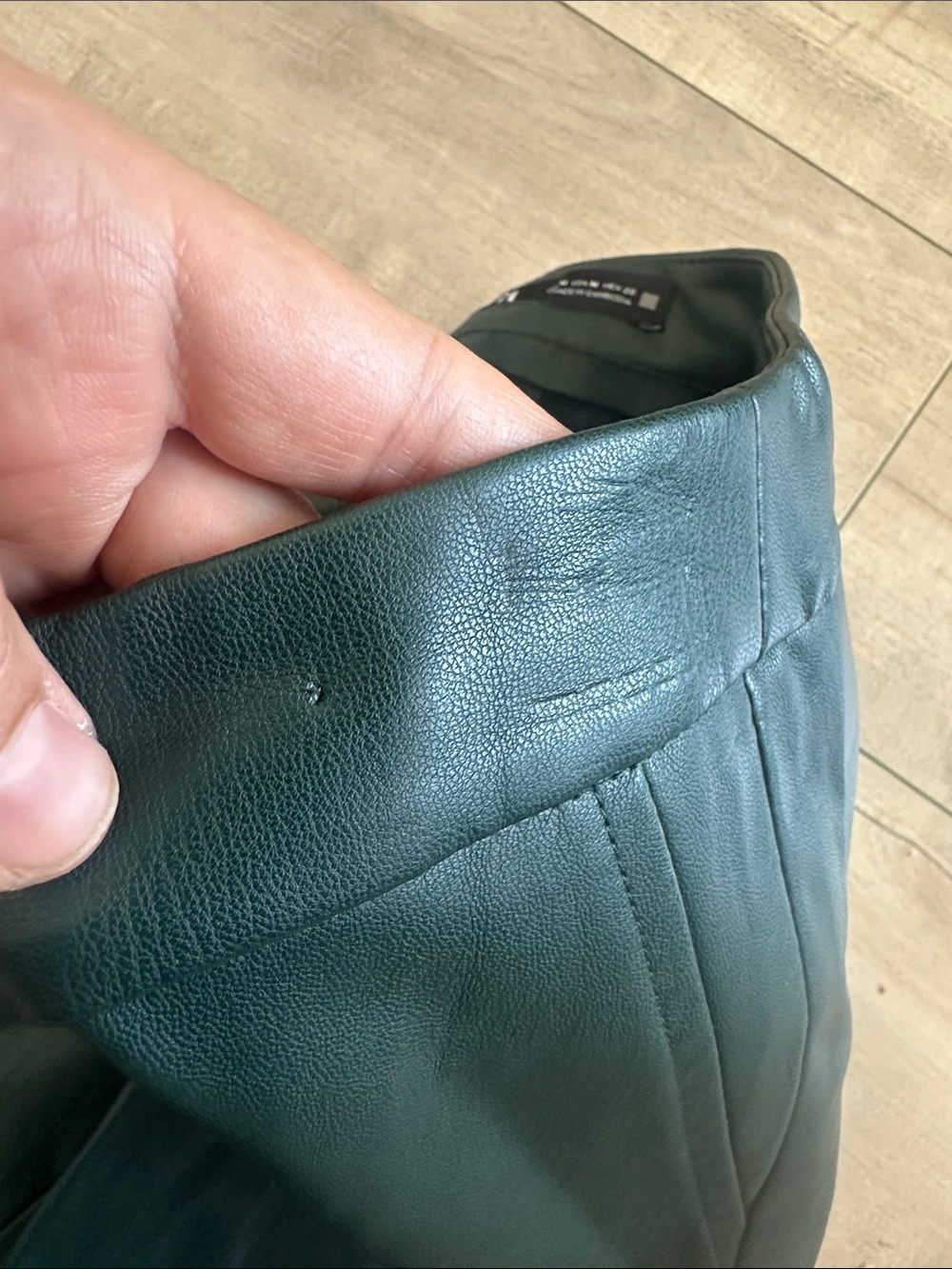 Zara Blogger Favorite Green Faux Leather Leggings Pants Ankle Zip Sz M - Picture 11 of 12